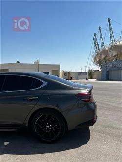 جنسس G70